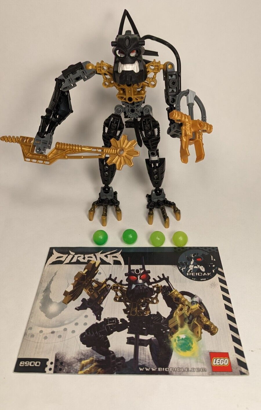 LEGO Bionicle Voya Nui Piraka 8900: Reidak (complete with Zamor Spheres)