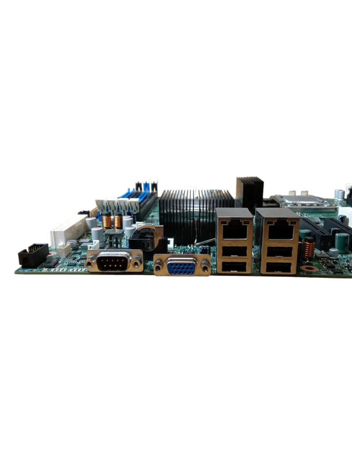 Intel S5500BC LGA1366 Motherboard EATX Server Motherboard W/ 2X Xeon E5530 SLBF7 - Image 2 of 4