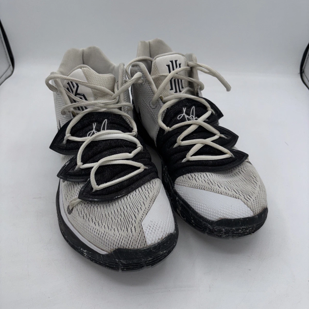 Nike Kyrie 5 Oreo Grey Black White 2019 AO2918-100  Men’s Size 11 Beaters Nike Kyrie 5  main image 4