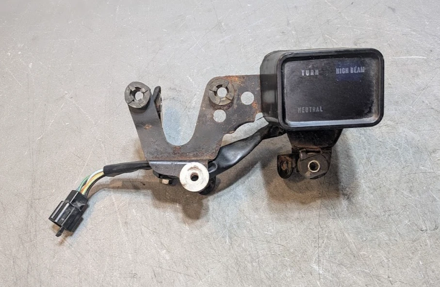 Honda XL250R XL500R Headlight Speedometer Bracket Pilot Case Light 1982 1983