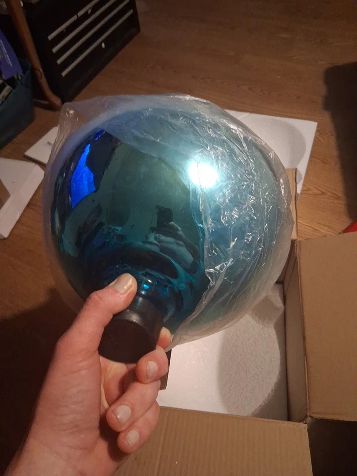 Globo de observación de vidrio de 10" - azul claro número de artículo 4443130 Foto 4 de 4