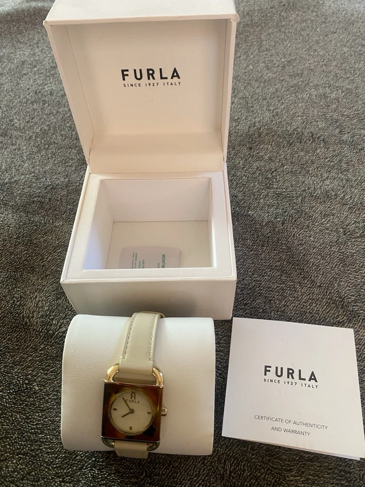 Relógio de pulso feminino FURLA WW00017009L2 – Pulseira de couro bege   - Imagem 3 de 4