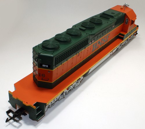G scale USA Trains EMD SD40-2 Diesel Locomotive BNSF 6916 DC w/Lights - Picture 4 of 7