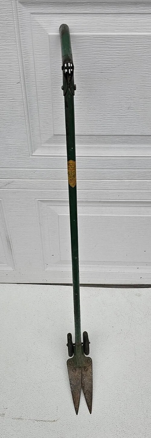 VINTAGE Doo Klip Grass Clippers Long Handle Dk303 Green Snips Wheels Walk Clip eBay