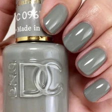 DND DC Soak Off Gel Polish + Matching Nail Lacquer - #096 Olive Garden