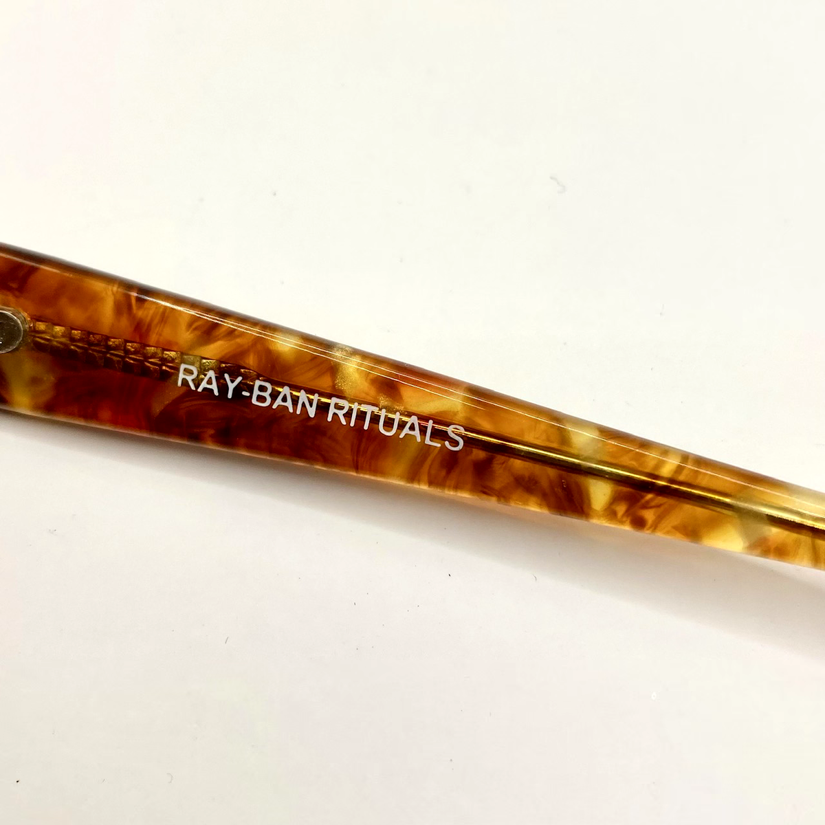 Vintage RayBan Sunglasses W2789 Vintage Ray Ban W2789 Tortoise Oval Sunglasses FRAMES ONLY  main image 3
