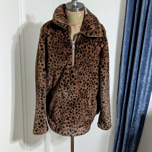 A\u0026F Womens Leopard Faux Fur 
