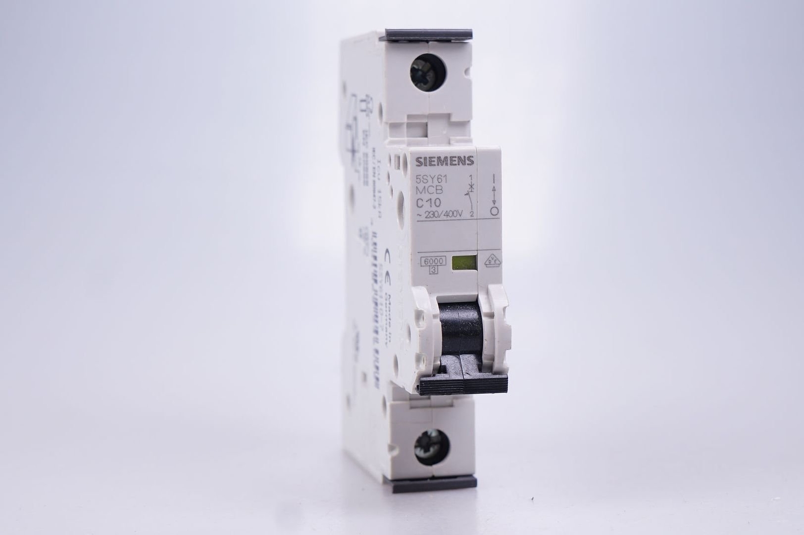 Siemens 5SY6110-7 Circuit Breaker