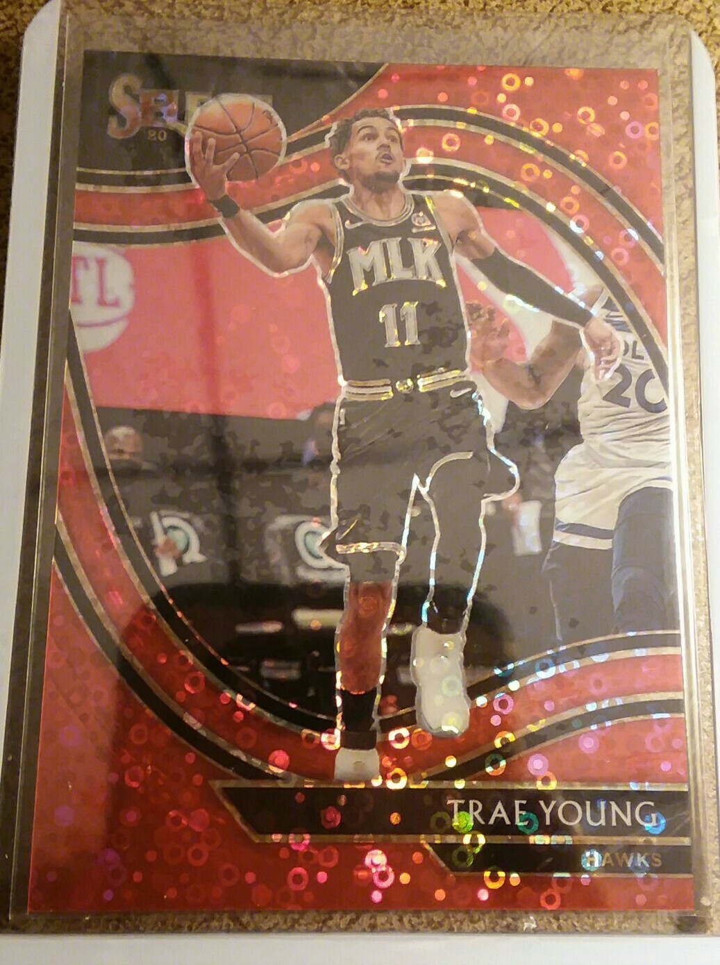 2020-21 Panini Select Red Disco Courtside /49 & Crown Royale Red /49 Trae Young!