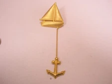 Sailboat with Anchor & Chain Vintage Tie Tack Lapel Pin sailing sloop ketch y55