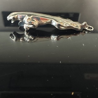 Jaguar Car Keychain Metal Leaping Cat Key Ring XF XE F PACE E PACE F TYPE XJ