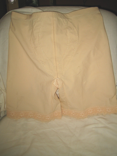 Vintage Playtex I Can't Believe It's A Girdle Long Leg Panty Girdle #2509-2XL beige