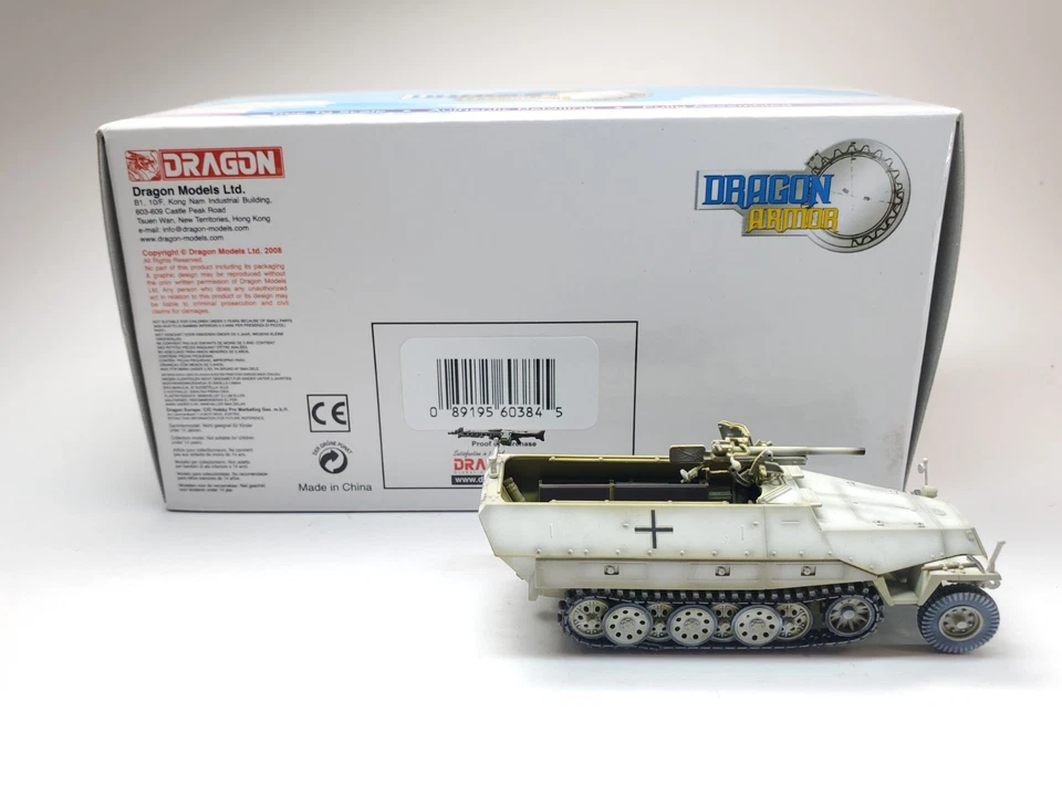 Dragon Armor 60384 1:72 Sd.Kfz.251/10 Ausf.D w/Base Unidentified Unit 1942 - Image 3 of 4