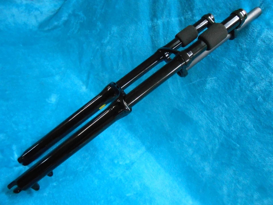 Horquilla GT Dyno Kustom Kruiser Suntour Condor Doble Corona Suspensión DISC Negra Foto 3 de 4