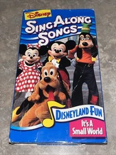 Disneys Sing Along Songs Disneyland Fun Its a Small World (VHS, 1993) **TESTED**