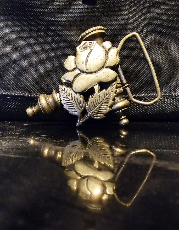 Solid Brass 70s Vintage 420 Prohibition Hippie Tobacco Smoking Pipe Belt Buckle - Image 3 of 4