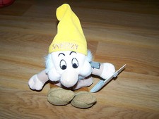 Disney Store Snow White  the Seven Dwarfs Sneezy Bean Bag Plush Doll w Tags