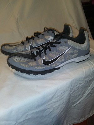 waffle sole running shoes