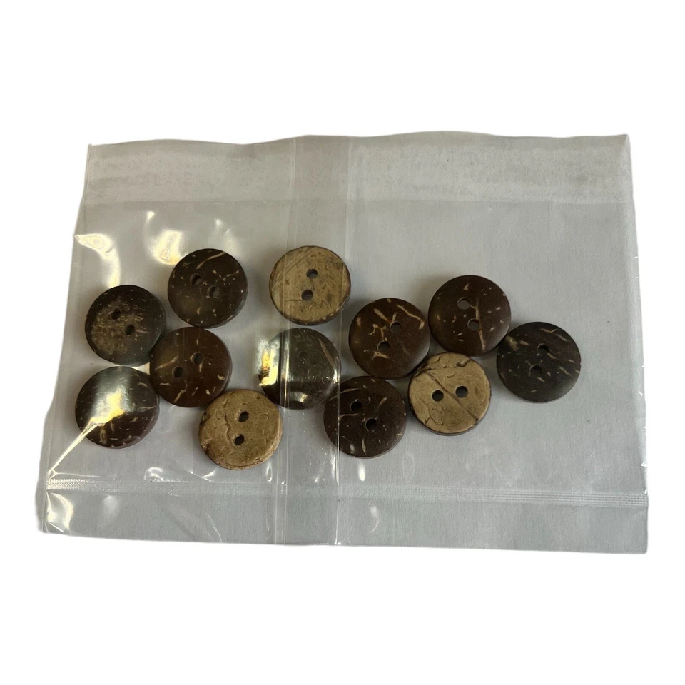 20mm Medium Natural Coconut Shell Buttons 2 Hole Brown Sewing Knitting Adult - Image 3 of 4