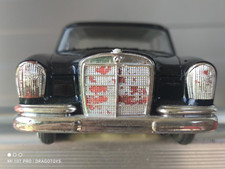 VINTAGE MERCEDES BENZ 220s 60'S GAMA 407 SEDAN DDR GDR CAR TOY PLASTIC WIND UP