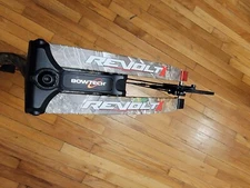 Bowtech Revolt, 33 inch axle to axle, 60 lbs