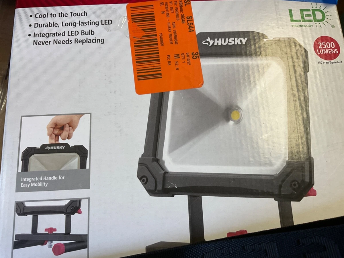 Husky 2500 on sale lumen work light