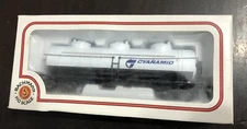 HO Scale Cyanamid Triple Dome Oil Tanker Freight Train Car With Original Box