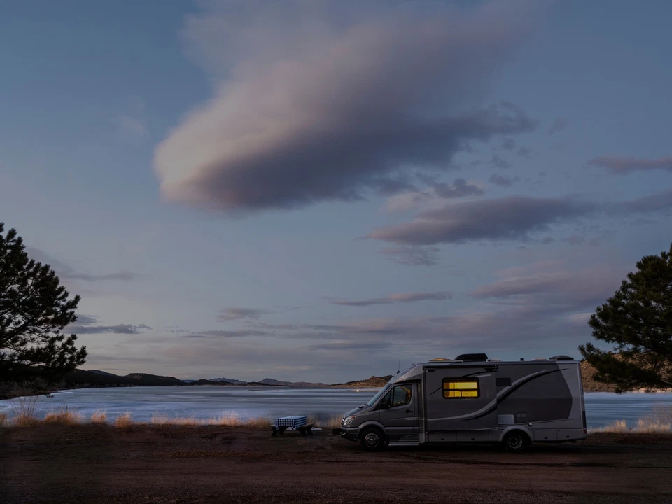 Garmin CAMPER 795 MT-D EU Trucker/Camper-Navigationsgerät Schwarz 7"LCD WLAN - Bild 4 von 4