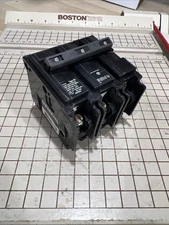 SIEMENS 40 AMP CIRCUIT BREAKER 3 POLES BOLT ON 240VAC B340