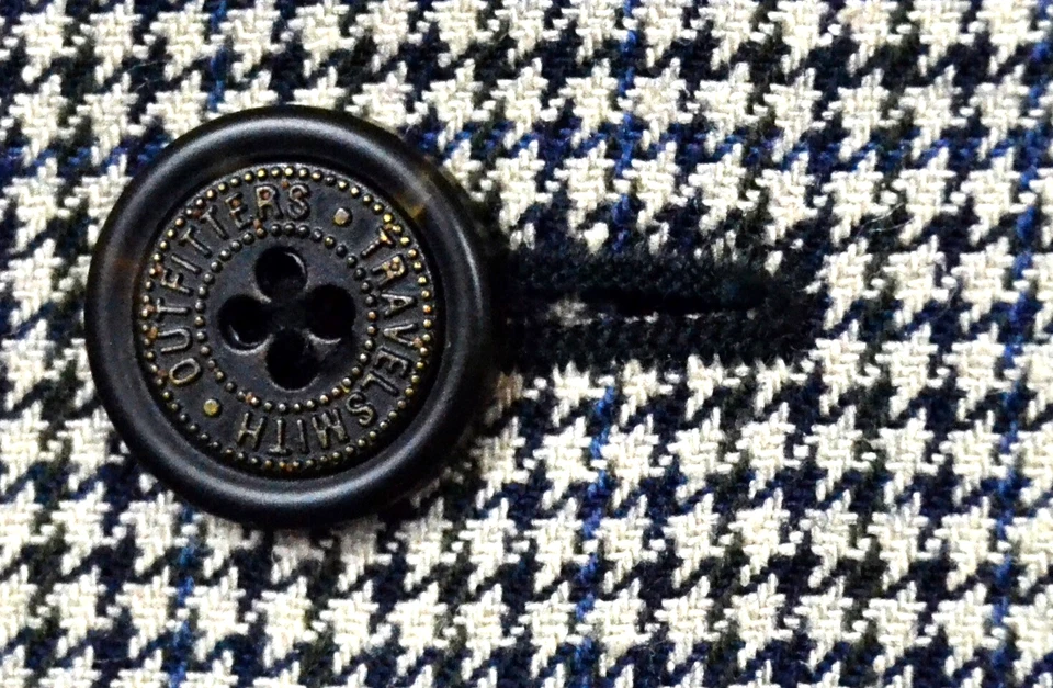 Llamativo abrigo deportivo de mezcla de seda pata de gallo negro y gris (talla 42L) de TravelSmith Foto 4 de 4