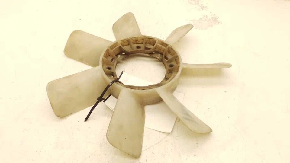 84-95 TOYOTA 4RUNNER 2.4L 4CYL CONJUNTO DE VENTILADOR DE REFRIGERAÇÃO RADIADOR - Imagem 3 de 4