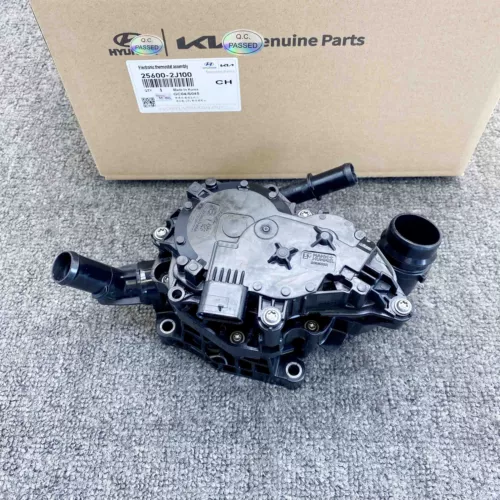 Carcasa de termostato para Hyundai Kona Elantra Sedán 2.0L 25600-2J100 - Imagen 1 de 7