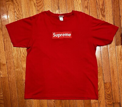 Supreme Red on Red Classic Box Logo Men's Large | eBay
