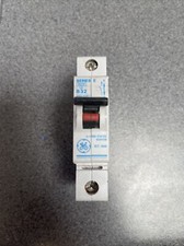 GENERAL ELECTRIC 32 AMP Type B MCB BREAKER SERIES E 628109 014132 32A B32 32A GE