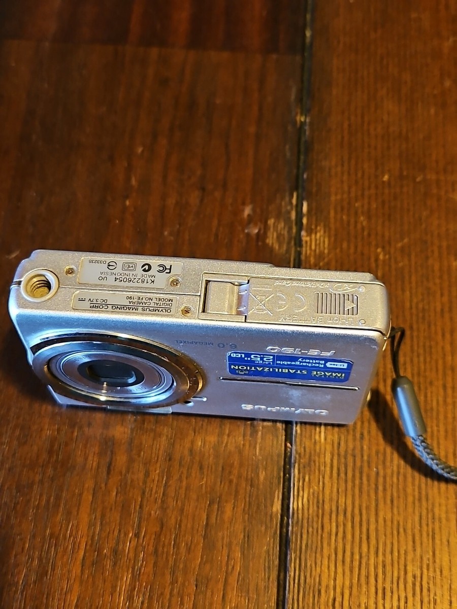 Olympus FE-190 Digital Compact Camera | Read Description