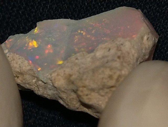 7.85 Carat Beautiful Ethiopian Wello (Welo) Opal Rough #WR2470720031 7.85 Carat Beautiful Ethiopian Wello (Welo) Opal Rough #WR2470720031