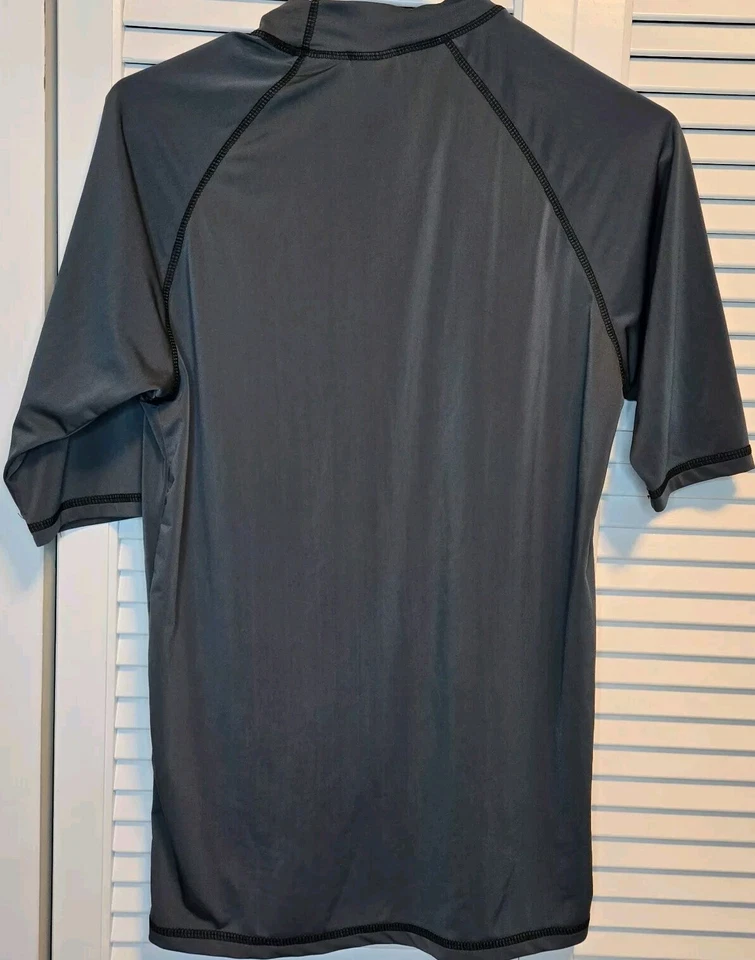 Kanu Surf Men's SMALL UPF 50+ Slim Fit Sun Protective Rash Guard Swim Shirt  - Image 4 of 4