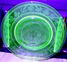 Lot of 6 Hazel Atlas Uranium Green Depression Glass 8" Dinner Plates Cloverleaf