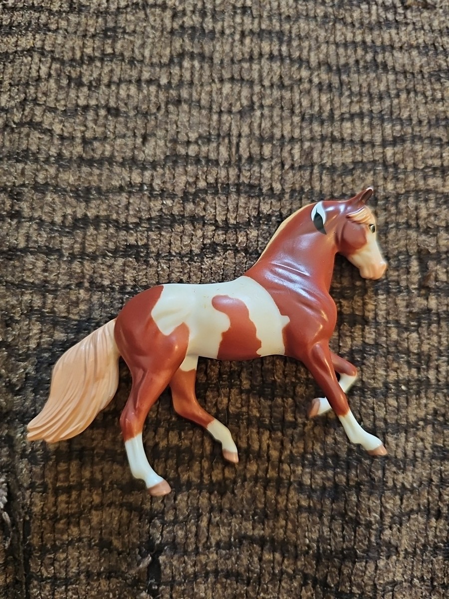 Breyer Horse Stablemate #5312 Spirit Family Play Set Rain Paso