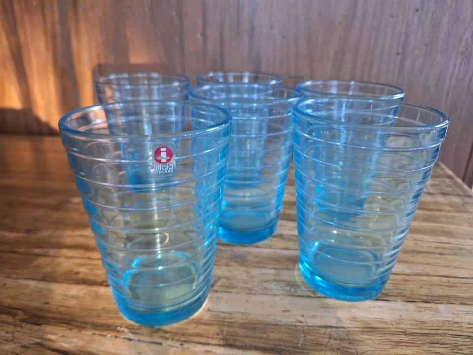 Juego de 6 Vasos IITTALA AINO ALTO AZUL CLARO 4.5" ALTO 11 OZ Apilables Foto 2 de 4