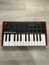 AKAI Professional MPK Mini MK3 25-Key USB MID...