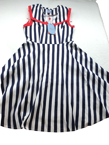 Banned Retro Apparel Land Ahoi weiß/blau gestreiftes Kleid Größe: XS neu mit Etikett