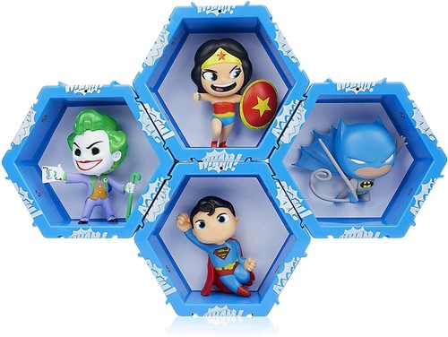 WOW Pods DC Universe Superman Swipe Light-Up Connect Figure Superhero Figure - Picture 7 of 8