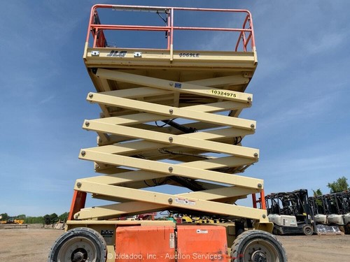 2014 JLG 4069LE 40' Electric Scissor Lift Aerial Manlift Platform 48V bidadoo - Picture 9 of 12