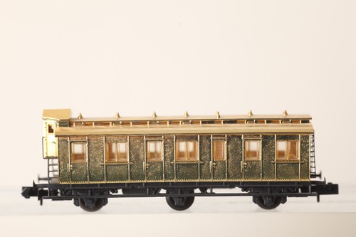 Arnold Spur N Personenwagen  Goldie 24 Karat vergoldet siehe Fotos  (157318) | Zustand: Gebraucht