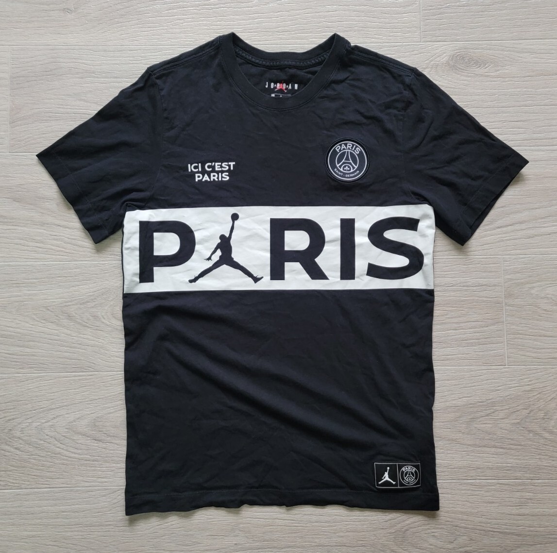 Air Jordan x PSG T Shirt Paris Saint Germain Short Sleeve Air Jordan x PSG T Shirt Paris Saint Germain Short Sleeve