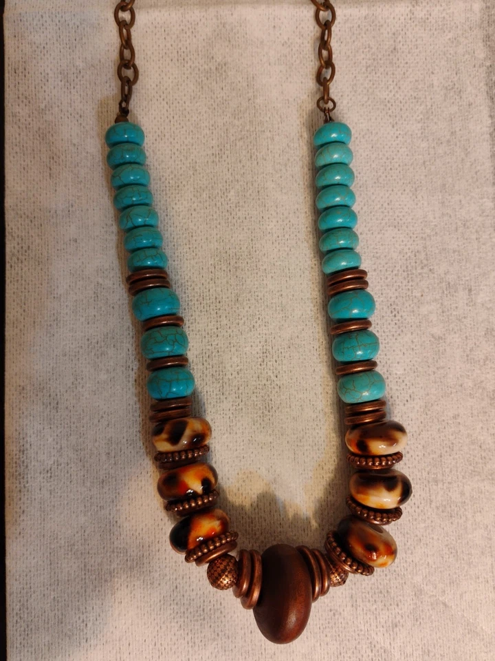 Ожерелье из медных бирюзовых бусин с анималистическим принтом папарацци пустыня спокойствие - Изображение 2 из 4