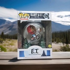 Ultimate Funko Pop E.T. The Extra-Terrestrial Figures Gallery and Checklist 16