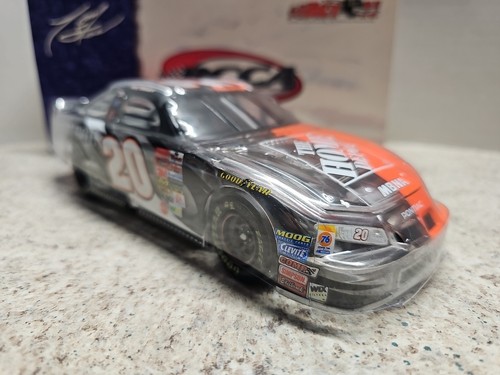 Vntg '02 Action Racing NASCAR Tony Stewart #20 Home Depot 1:24 Diecast Clear Car - Picture 6 of 15