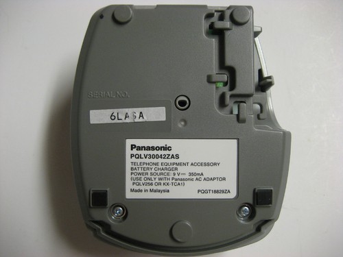 Cargador de teléfono inalámbrico Panasonic PQLV30042ZAS con adaptador de CA KX-TCA1 - Imagen 6 de 9